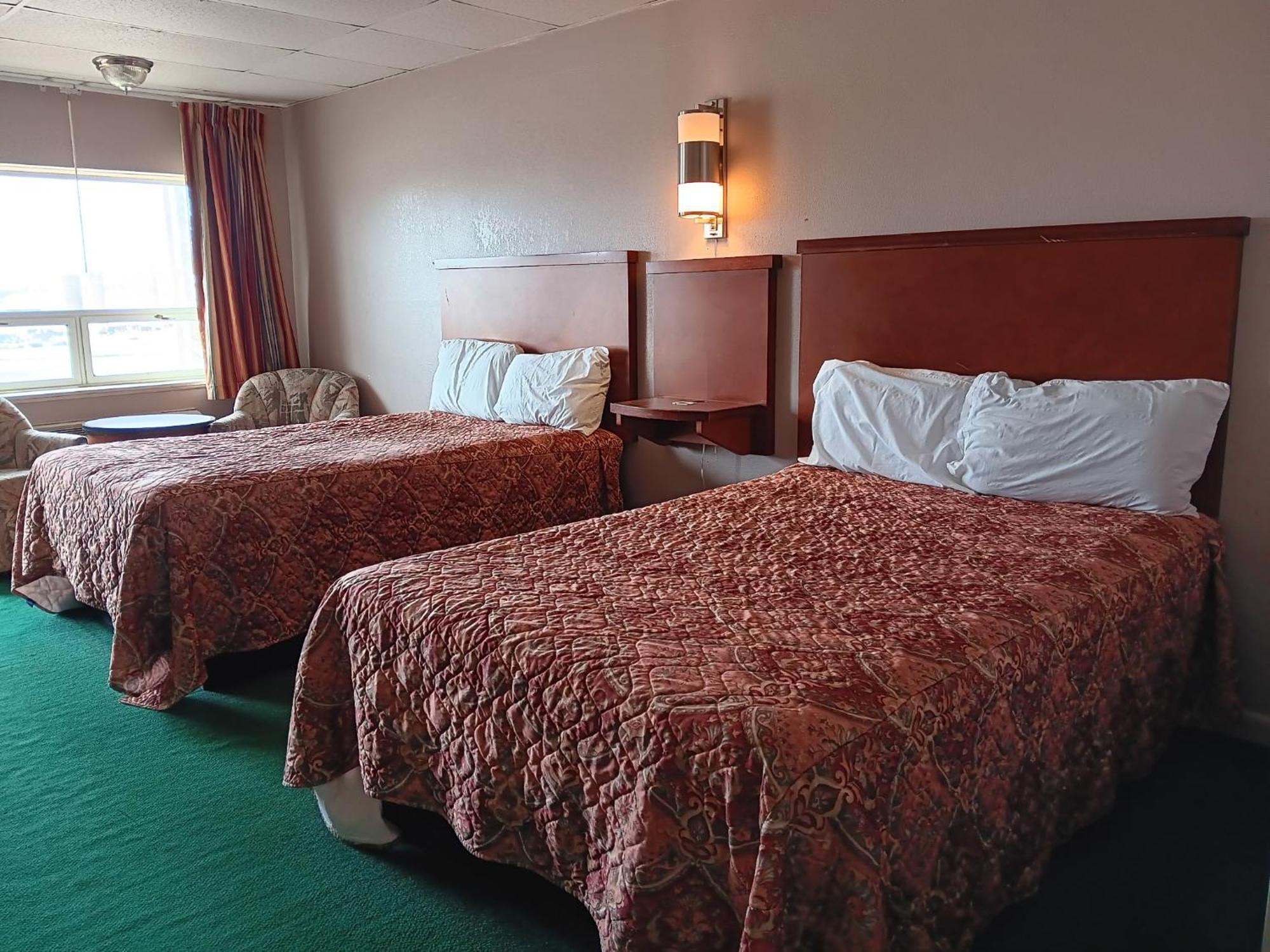 Oyo Sheldon'S Motel And Restaurant Кісвілл Екстер'єр фото