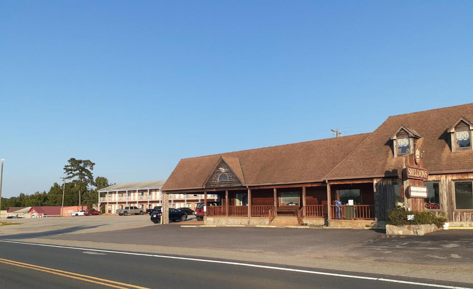 Oyo Sheldon'S Motel And Restaurant Кісвілл Екстер'єр фото